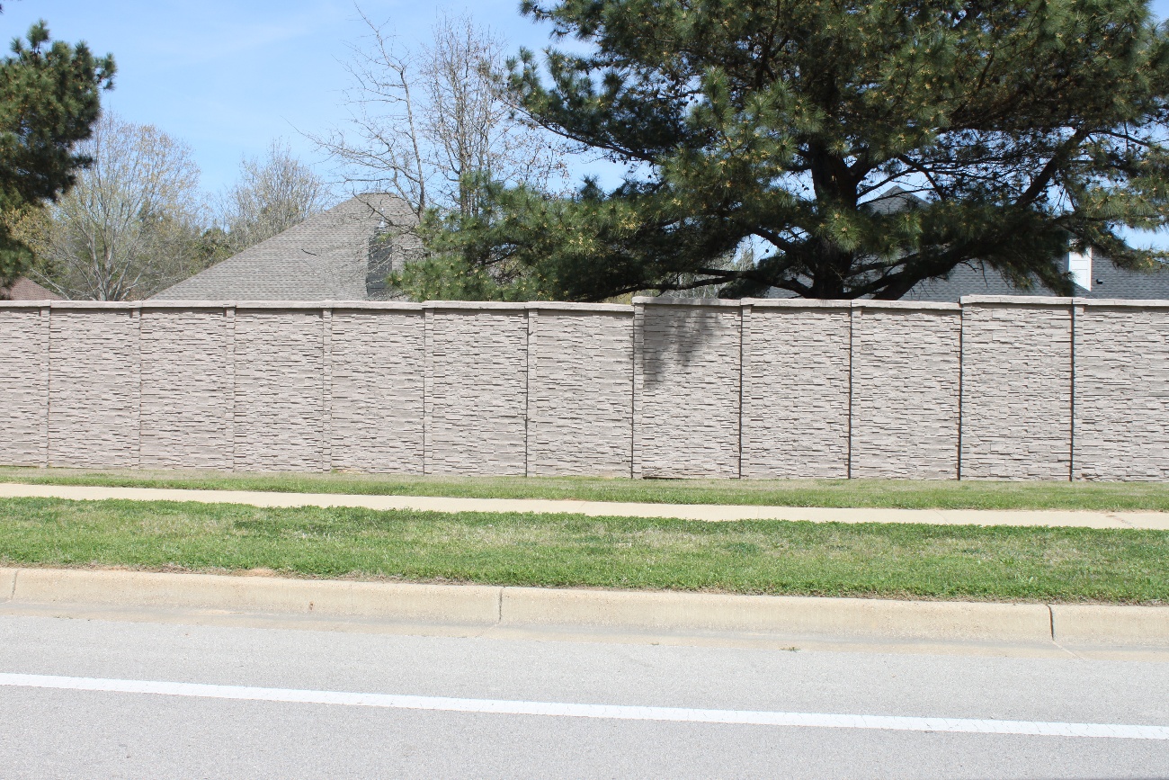 ChiselStone Precast Fence Texas-1