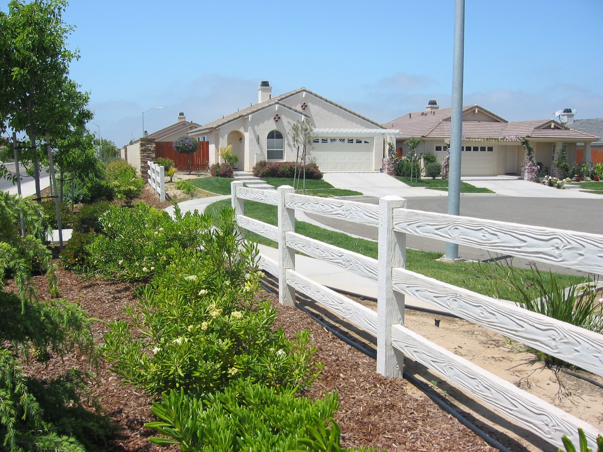 concrete rail fence