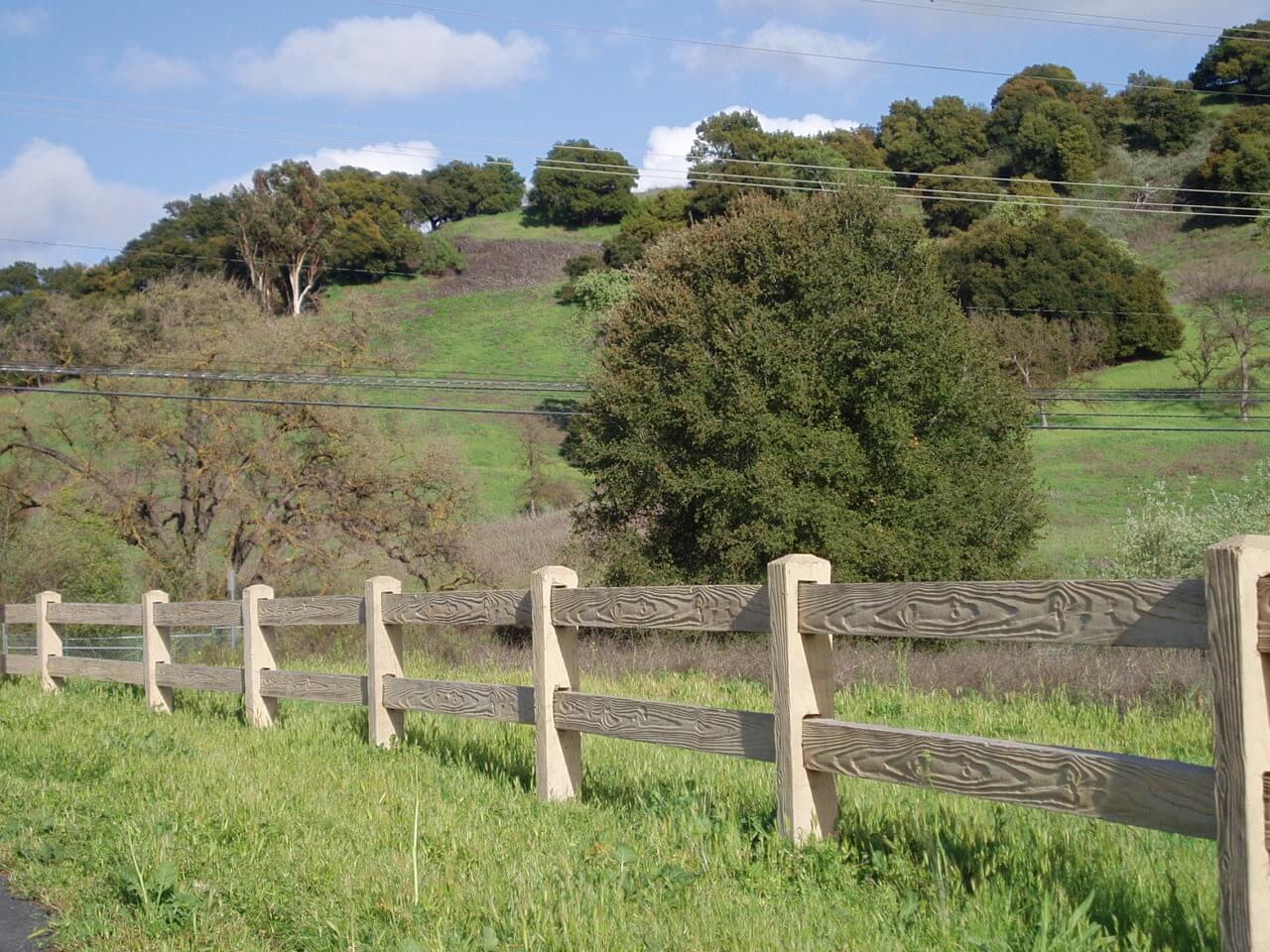 RanchRail Concrete Fence
