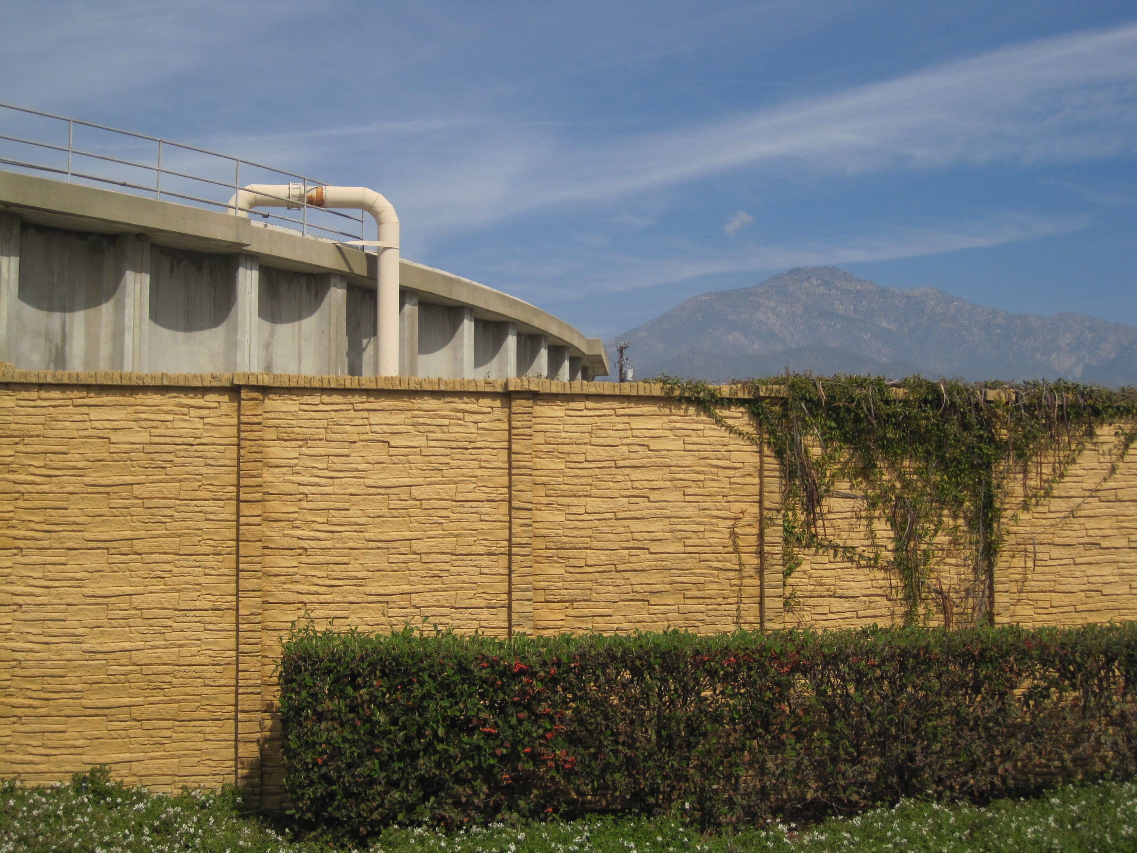 Precast Concrete Fence Water Booster Station